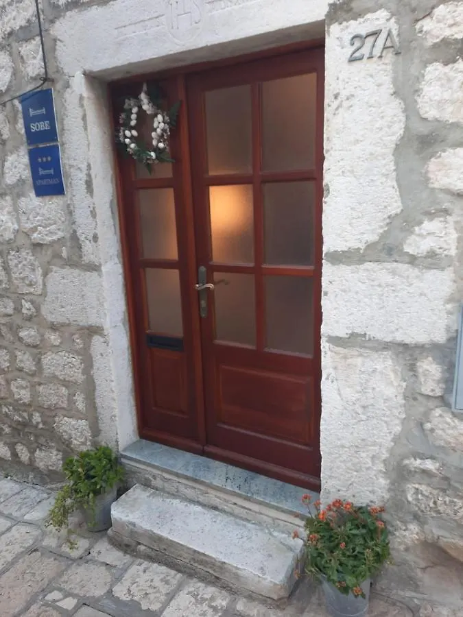Room Ivana Rab Town